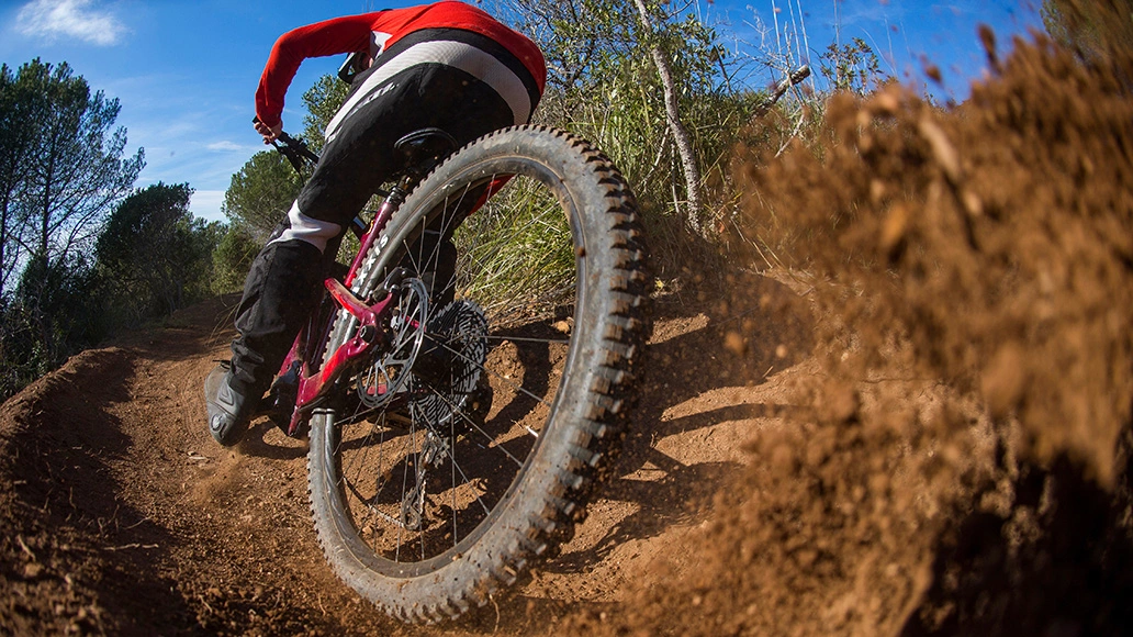 Günstiges 28Reifen Geschäft -Günstiges 28Reifen Geschäft 2